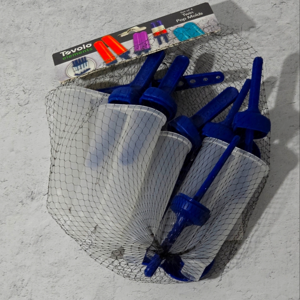 NEW TOVOLO ELEMENTS Twin Ice Pop Popsicle Molds Set Of 4 Color Blue